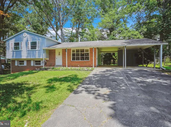 7705 Warbler Ln, Rockville, MD 20855