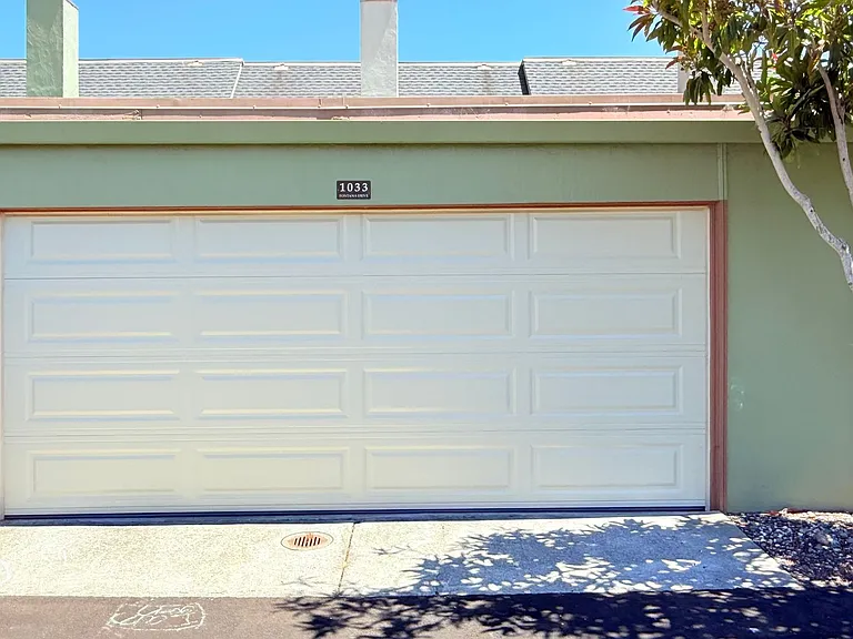 1033 Fontana Dr — Photo 27