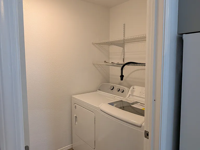 732 Garhart St #A — Photo 9