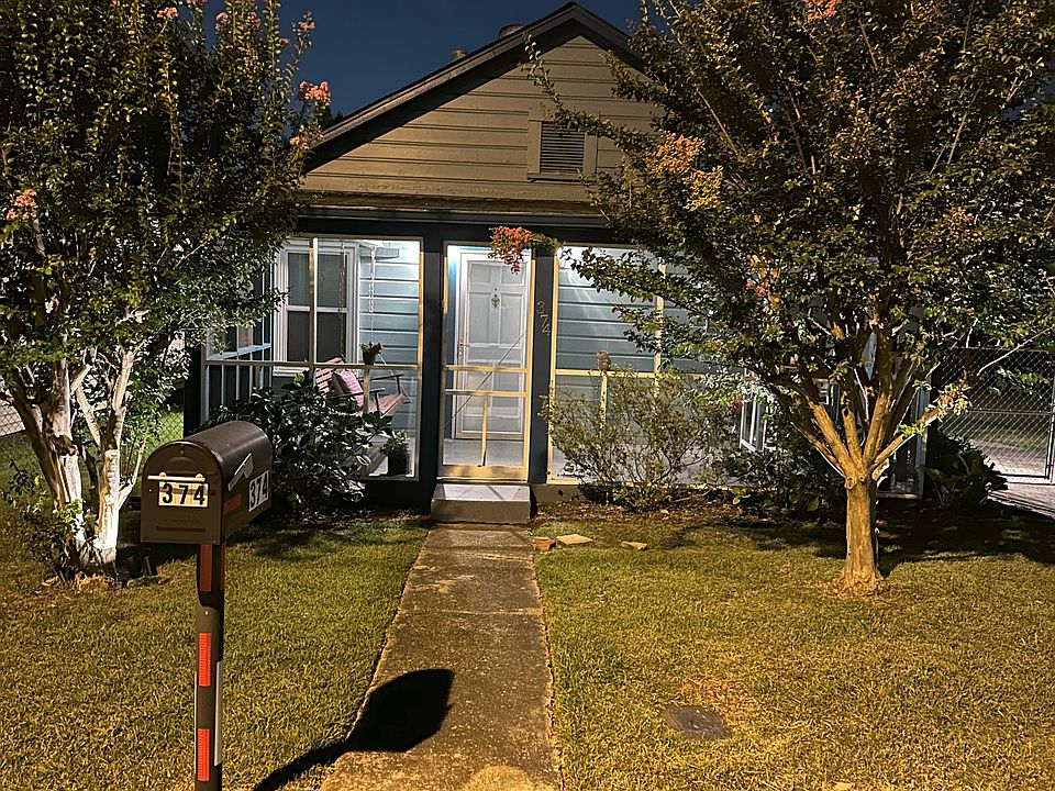 1st image of 374 Hawkins St SE