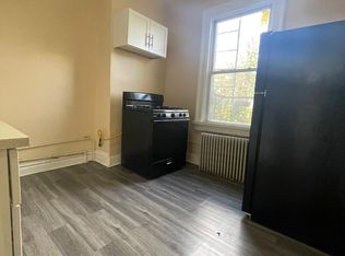 164 Pearsall Ave APT 5, Jersey City, NJ 07305