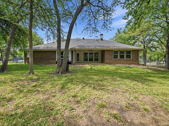 2nd image of 5992 Red Bud Rd