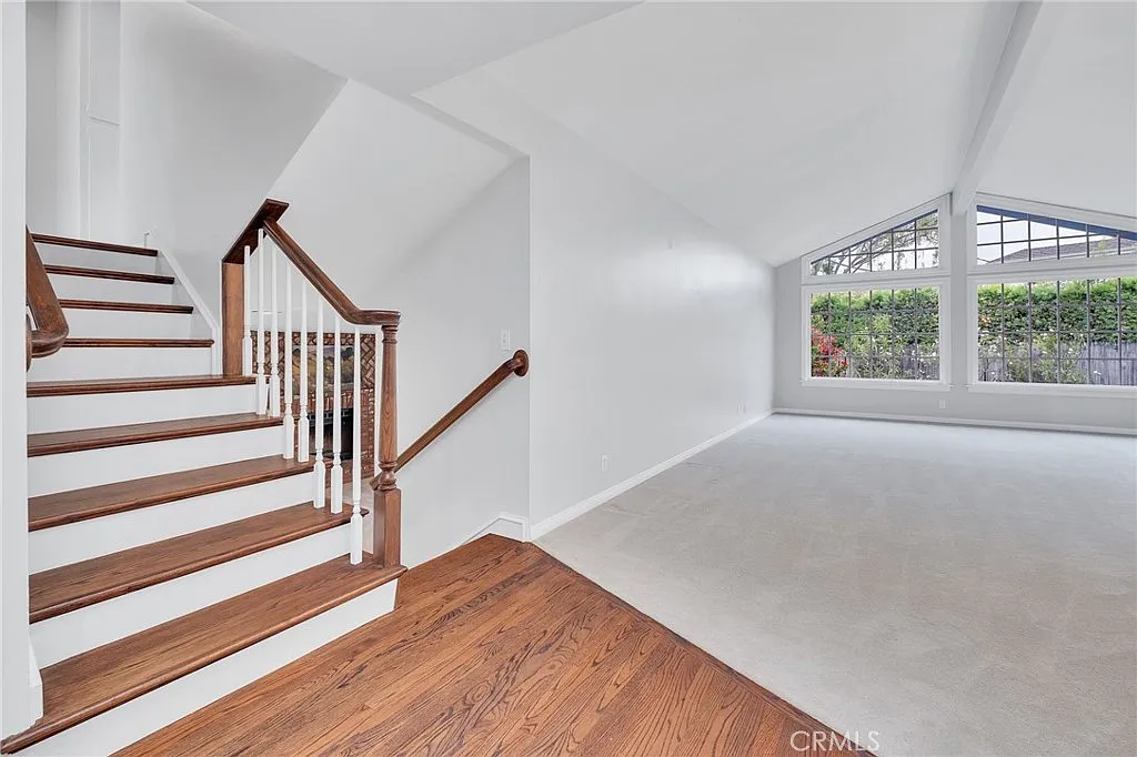 4 bed, 2337 sqft, $6,000 — Photo 4