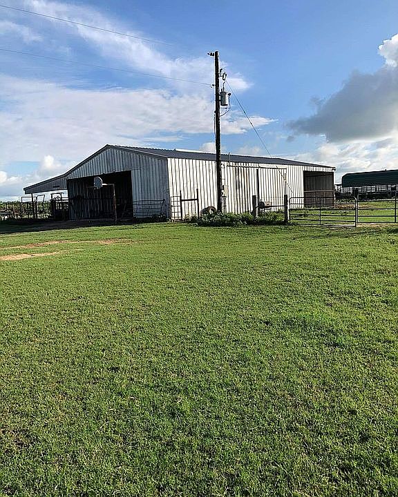 1st image of 3334 County Road 233