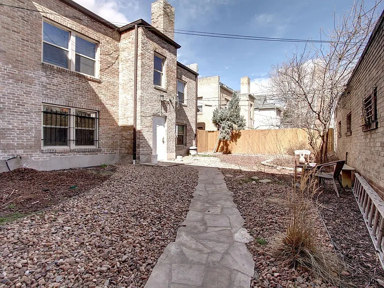 1226 N Marion St — Photo 10