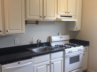 113 Hessian Hills Rdg APT 1, Charlottesville, VA 22901