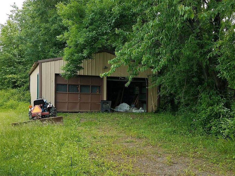 2nd image of 14822 E Lee Rd