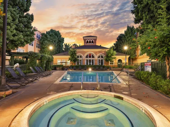 1310 Saddle Rack St APT 338, San Jose, CA 95126