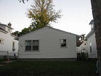 1st image of 662 Van Buren Ave