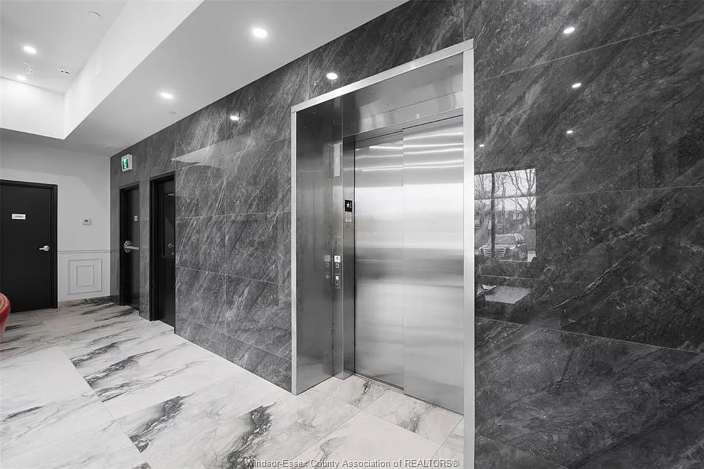 1 bed, 1.0 bath, 617 sqft, $1,795 — Photo 4