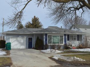 115 1st St SW, Elgin, MN 55932