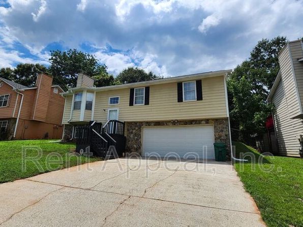 2305 Wilkins Cv