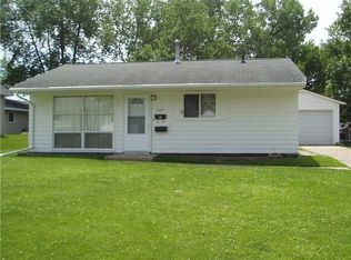 1505 11th Ave SW, Cedar Rapids, IA 52404