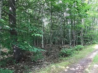 3 Old Middle Rd, Limerick, ME 04048