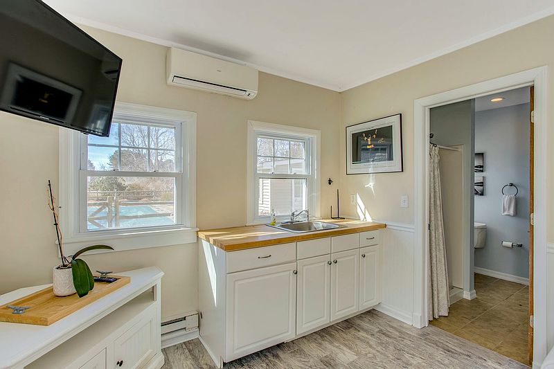 About The Arlington, Briarwood NY | HOAs, Reviews, Amenities