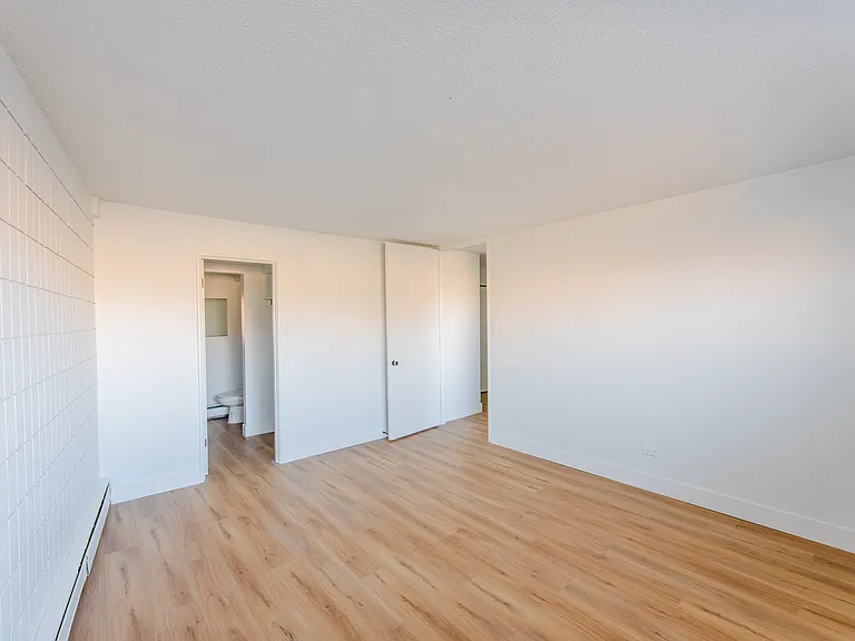 815 50th Ave SW — Photo 44