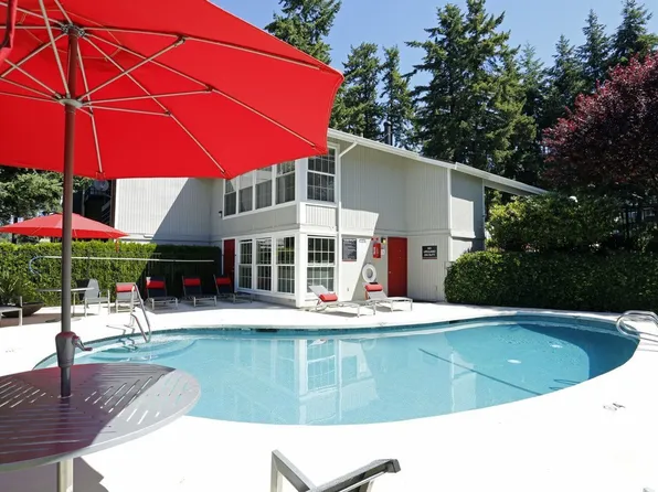 Pines at Canyon Station