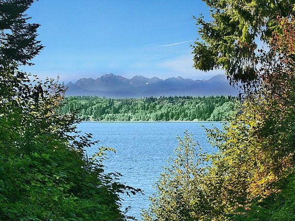 3rd image of 36033 Hood Canal Dr NE