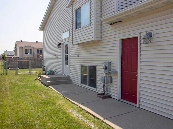 3rd image of 3474 10th St S