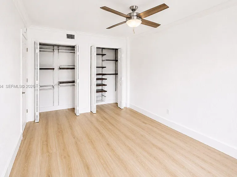 5839 SW 74th Ter #103 — Photo 11