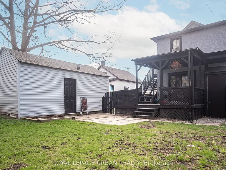 36 Welland St #MAIN FLOOR — Photo 17