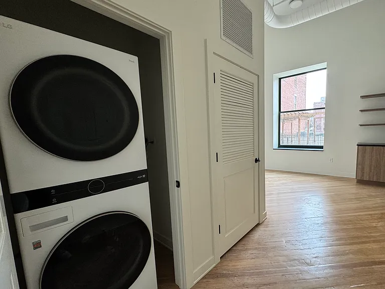 The Marshall Lofts — Photo 45