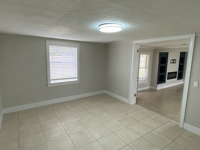 601 Riverview Ave — Photo 9