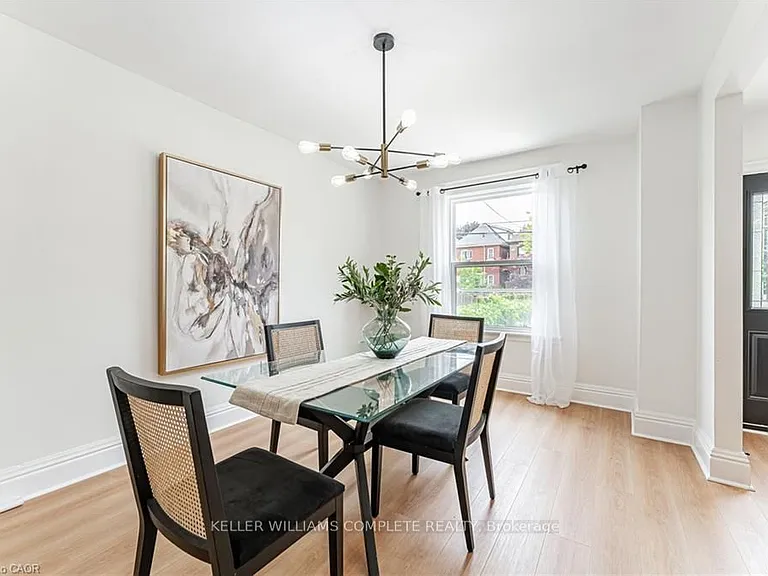 15 Barnesdale Ave N #1 — Photo 3