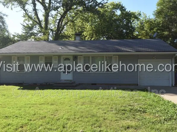 8918 E 74th St, Raytown, MO 64133