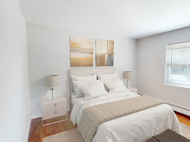 Georgetown Apartments — Photo 5