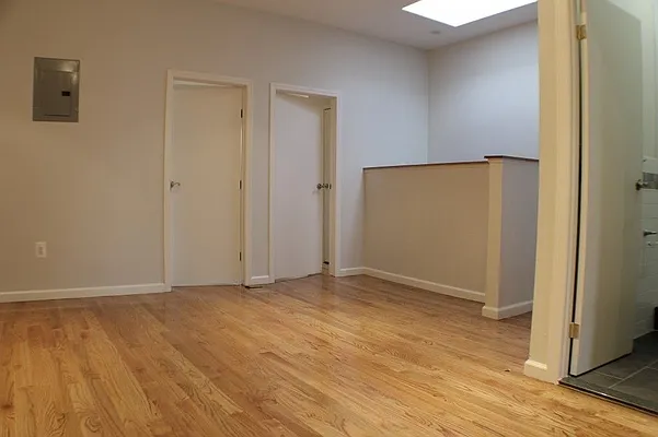 Rented by Compass | media 3