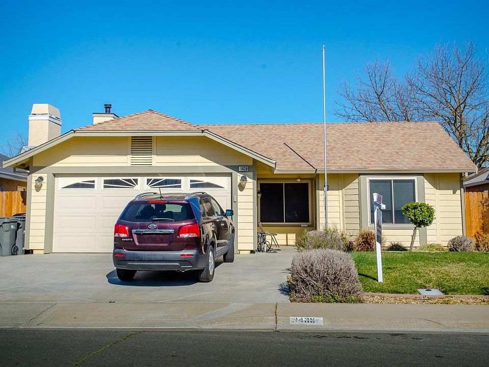 1st image of 1439 Crystal Springs Dr