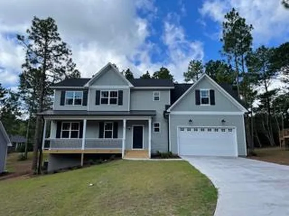 35 Cedar Wood Ct, Pinehurst, NC 28374