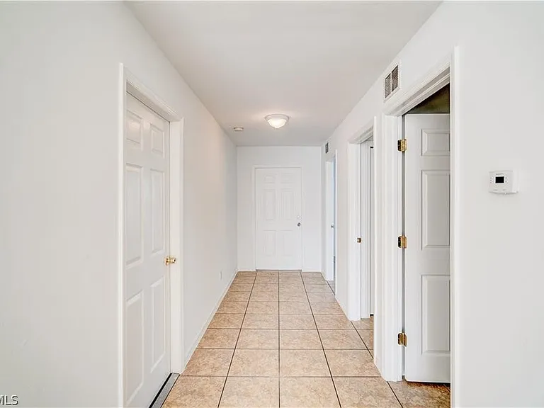 2705 Matena Ave S — Photo 18