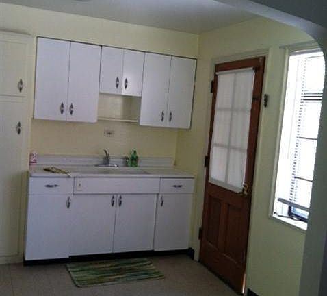 5th image of 25650-25660 Lake Shore Blvd