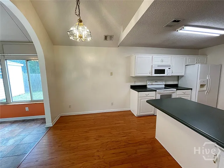 102 Cormorant Way — Photo 8