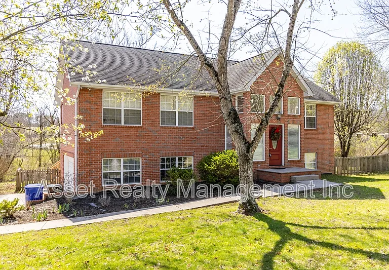 170 Sweet Gum Ln — Photo 2