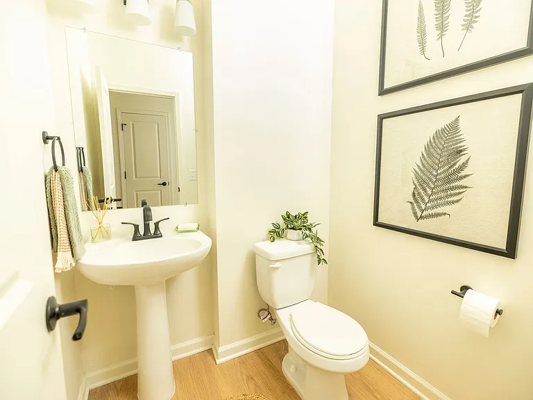 160 Graham Rd #204 — Photo 7