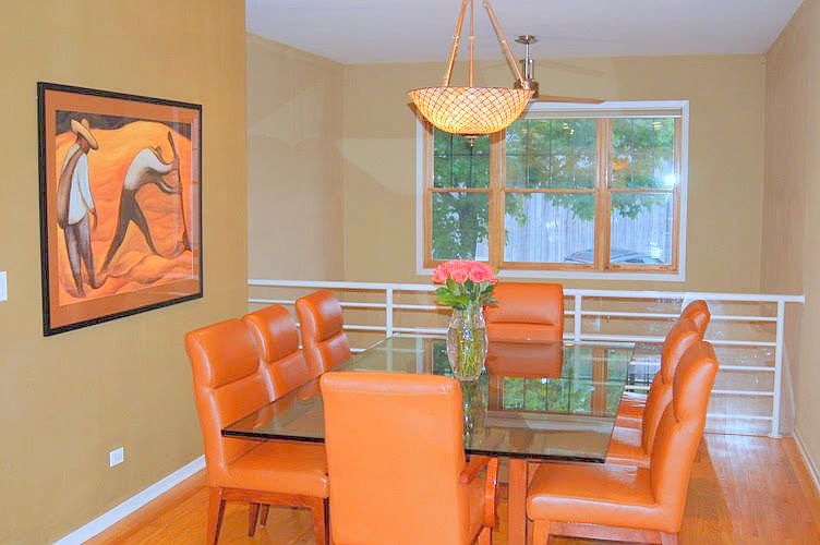 1st image of 2742 N Wolcott Ave #1