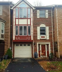 46 Unity Sq, Greensburg, PA, 15601