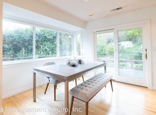 3817 SW Hewett Blvd, Portland, OR 97221