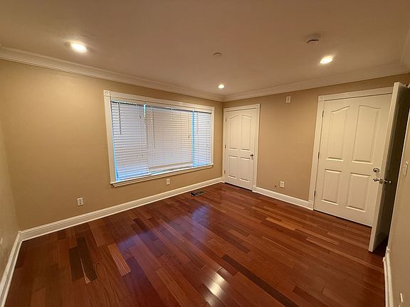 3rd image of 0 Quay Ln #340