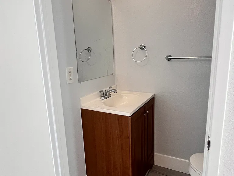 Roscoe Townhomes — Photo 46