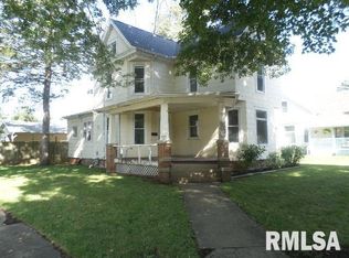 701 N Jackson St, Clinton, IL 61727