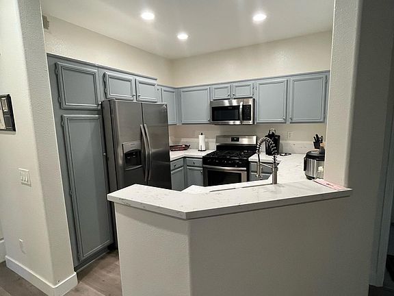 5th image of 26326 Arboretum Way Unit 403