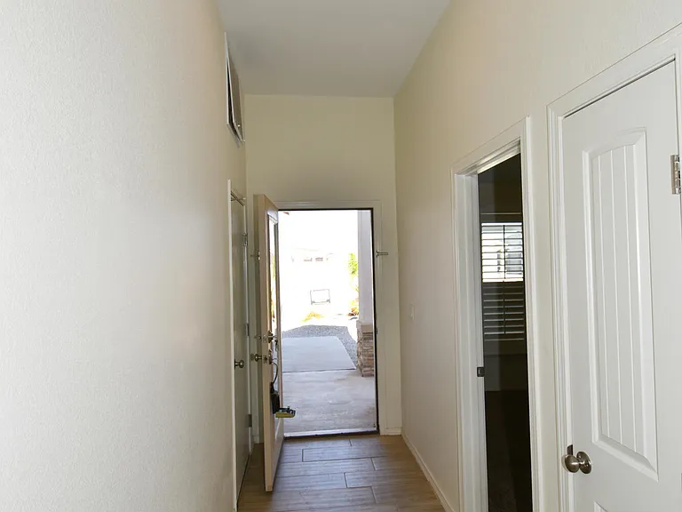 1253 Indigo Sky St — Photo 4