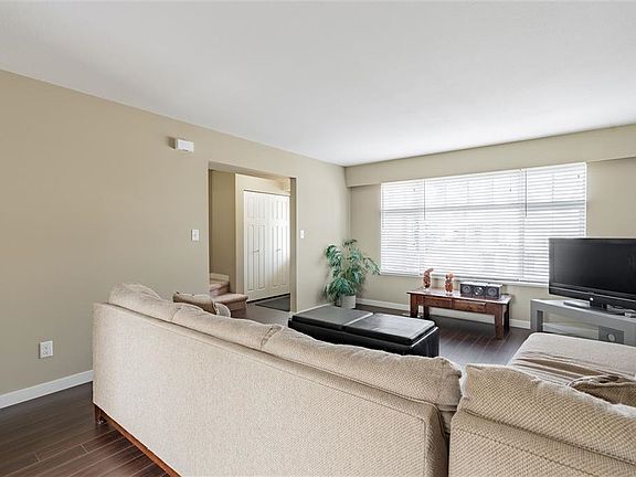 4th image of 636 Gauthier Ave
