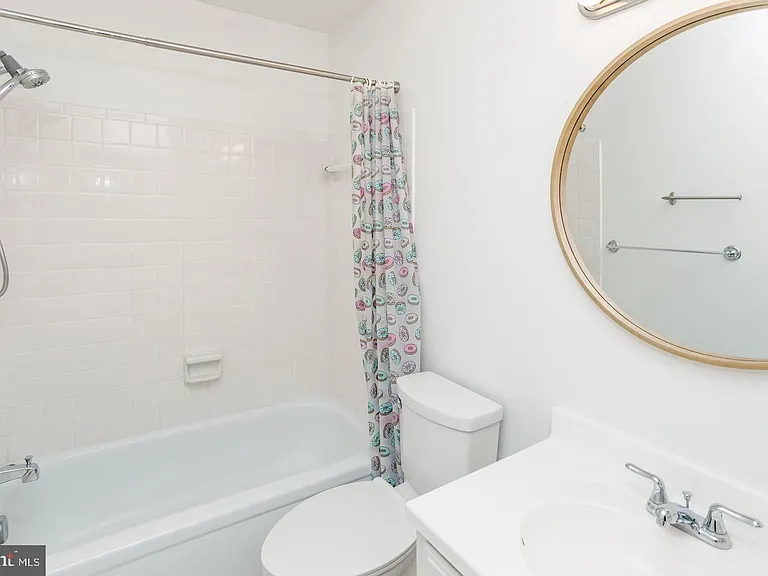 933 S Rolfe St #2 — Photo 22