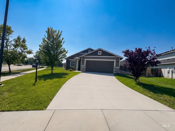 543 Forty Niner Ct, Middleton, ID 83644