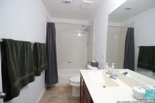 1407 Blue Jay Ct — Photo 7